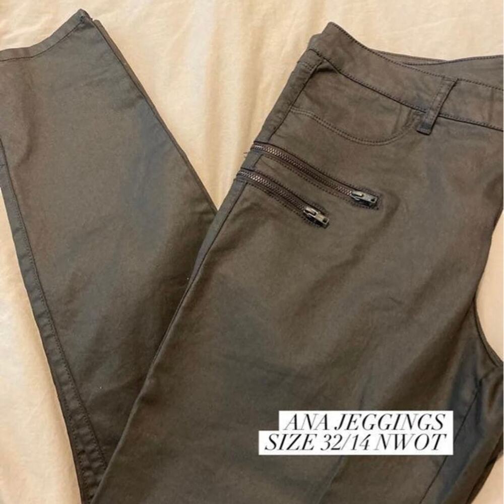 Ava Jeggings New Without Tags